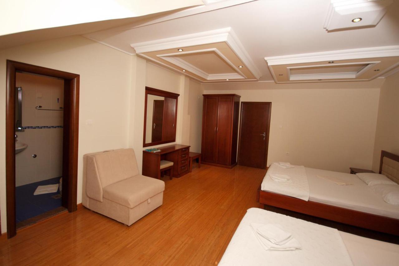 Hotel Rr Herceg Novi Eksteriør bilde