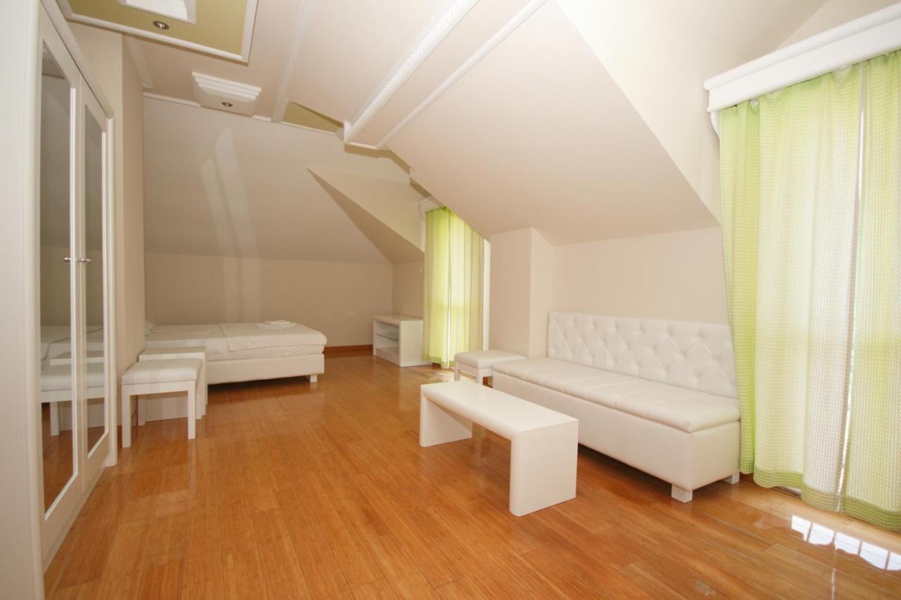 Hotel Rr Herceg Novi Eksteriør bilde