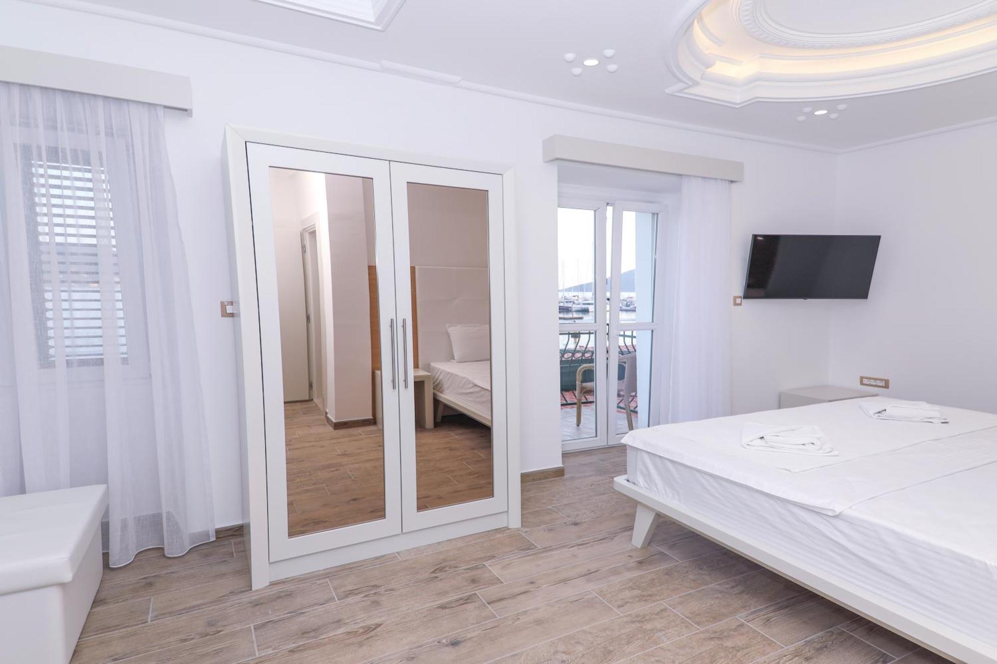Hotel Rr Herceg Novi Eksteriør bilde