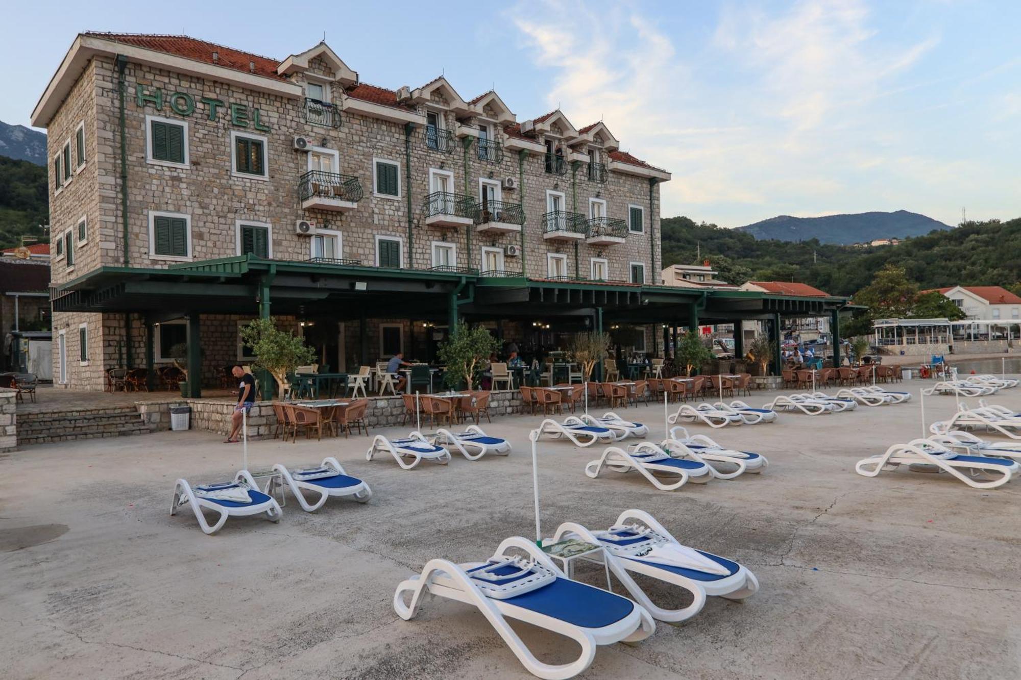 Hotel Rr Herceg Novi Eksteriør bilde