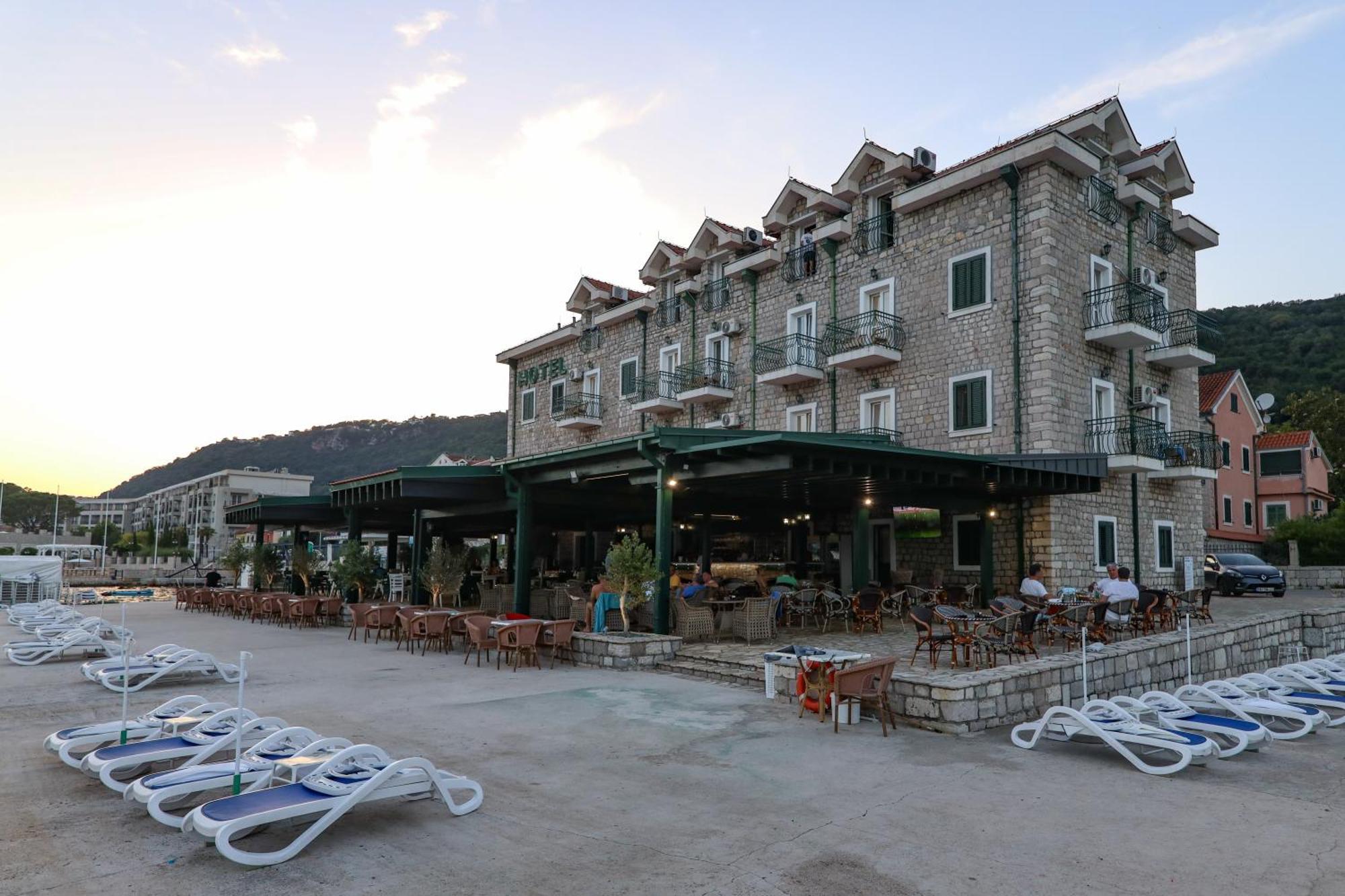 Hotel Rr Herceg Novi Eksteriør bilde