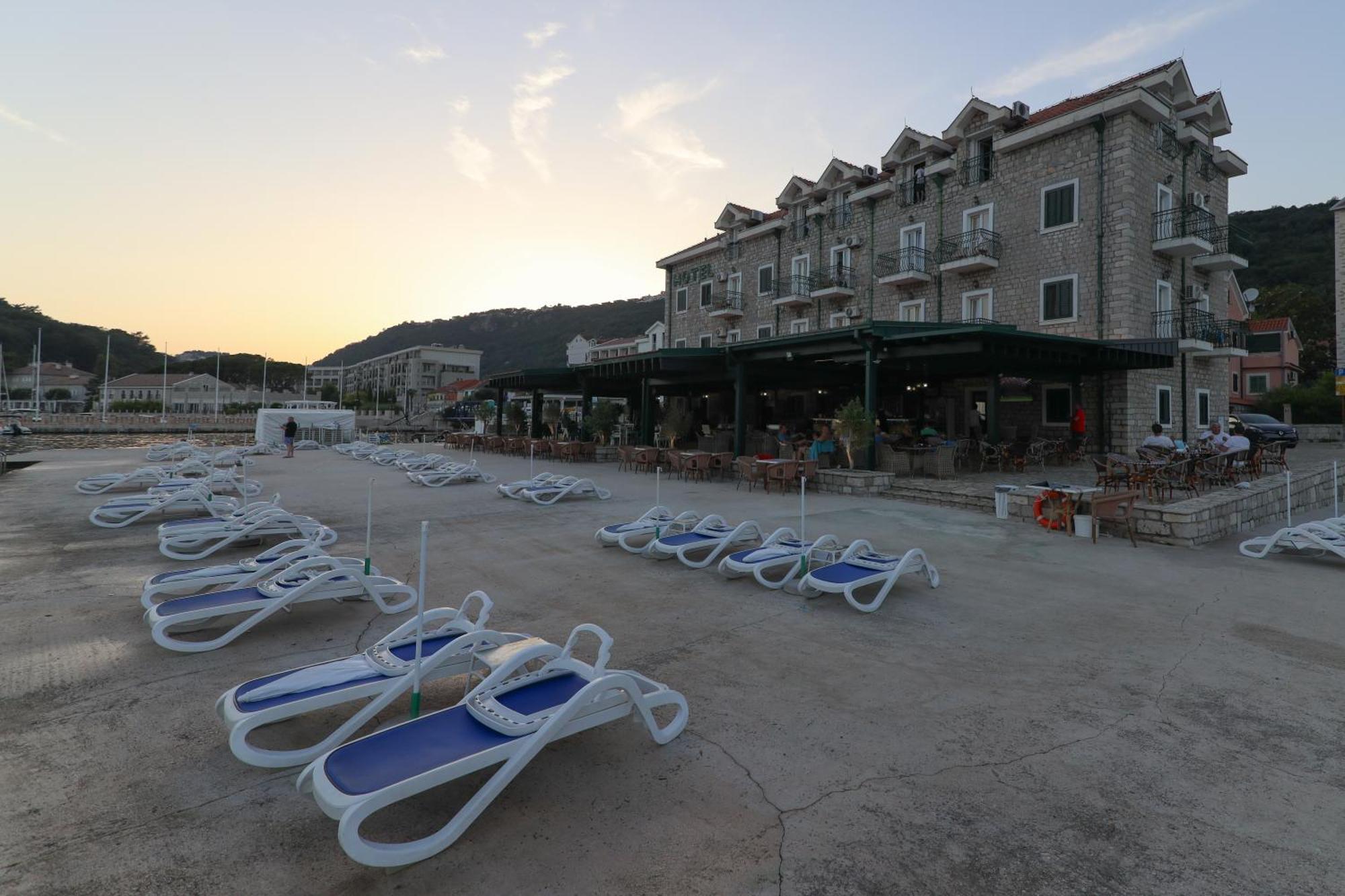 Hotel Rr Herceg Novi Eksteriør bilde