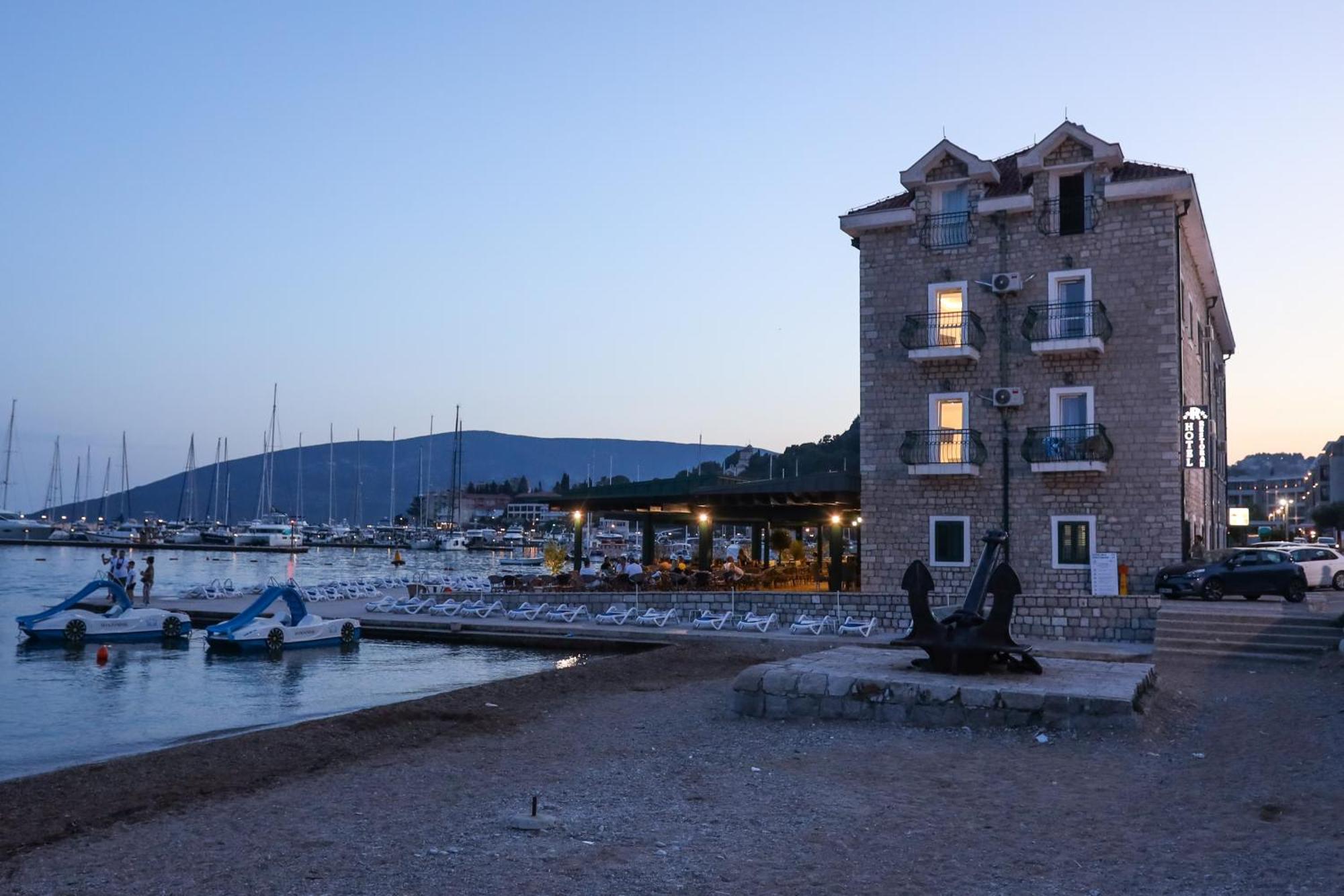 Hotel Rr Herceg Novi Eksteriør bilde