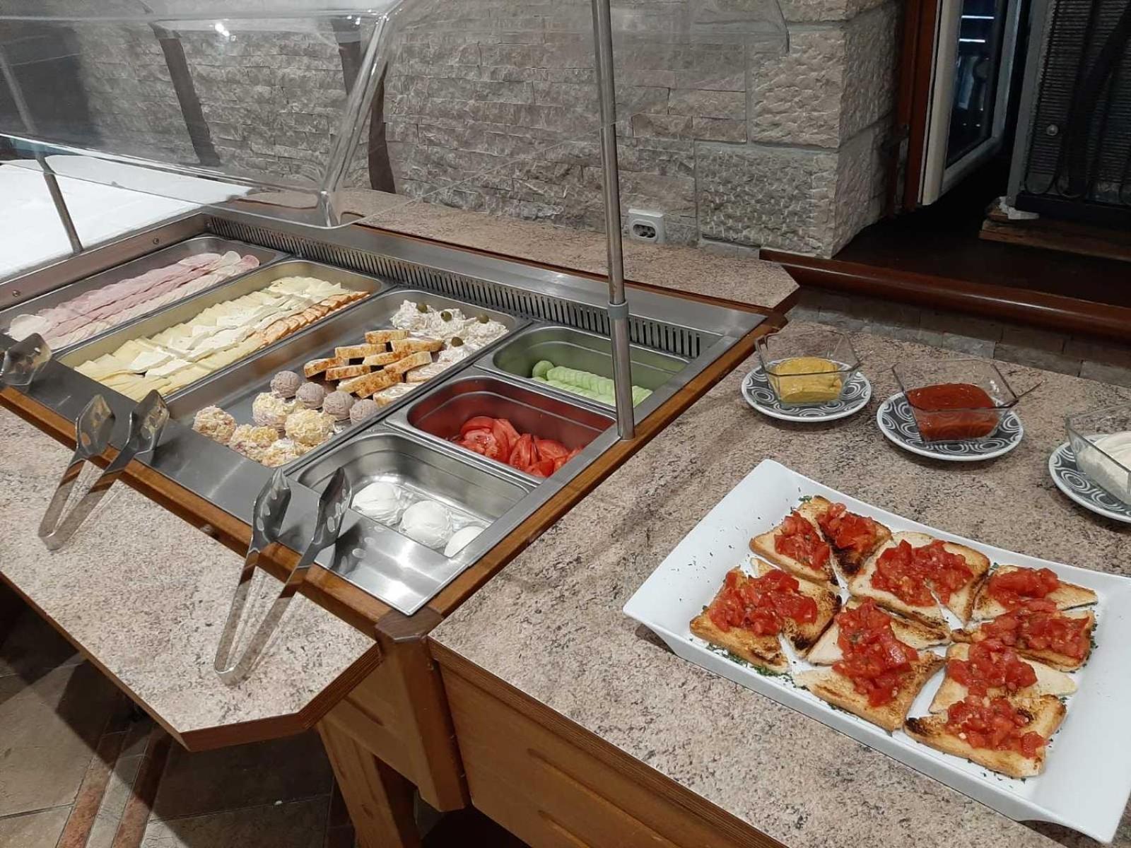 Hotel Rr Herceg Novi Eksteriør bilde